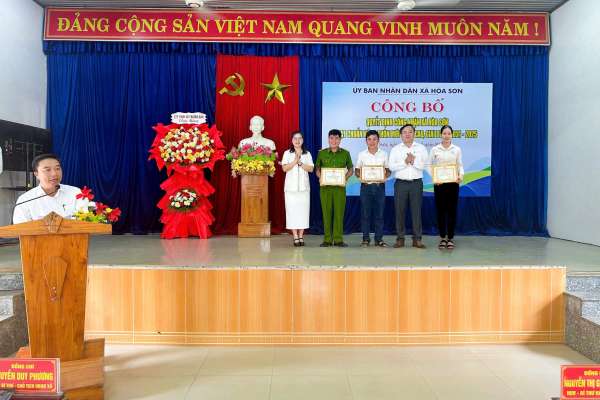 Mỹ Phương Food “chiêu đãi” Khách hàng Lotte Mart với chương trình Sampling bánh dừa nướng đặc sản Đà Nẵng